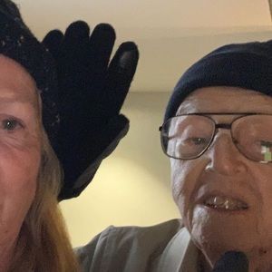 Meet your Posher, Sandy